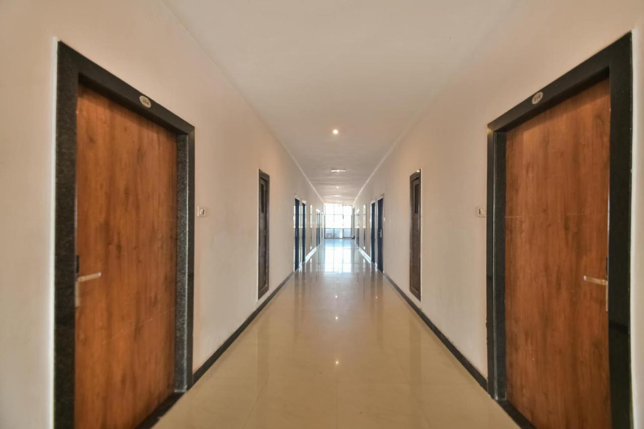 Capital O 48457 Amit Palace Bhilwara Exterior foto